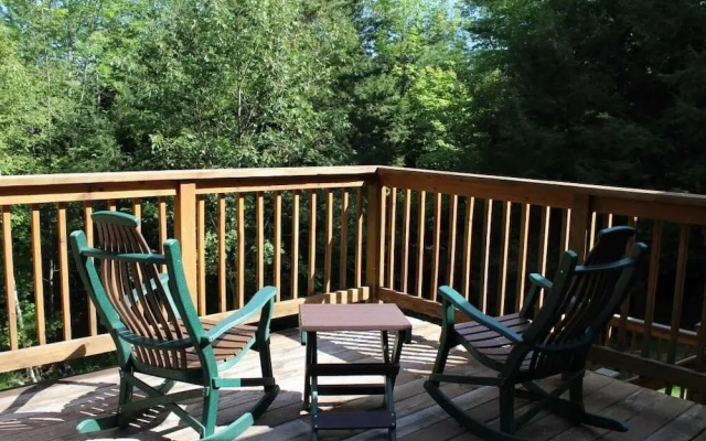Bark Eater Inn