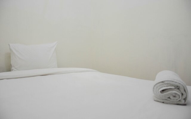 Big And Cozy 4br at L'Avenue Apartment