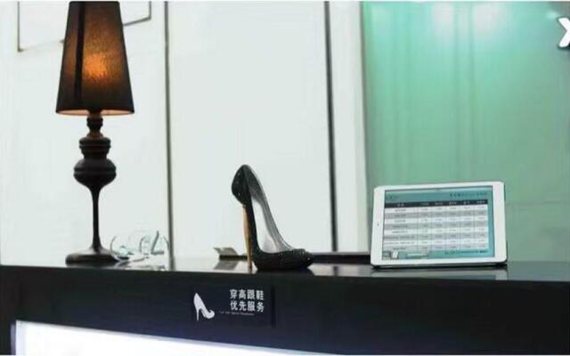 Xana Hotelle Jinzhong University Town Branch