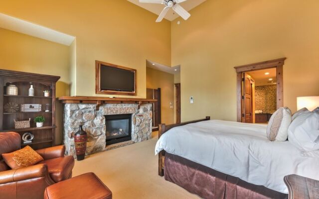 Deer Valley Lookout #22