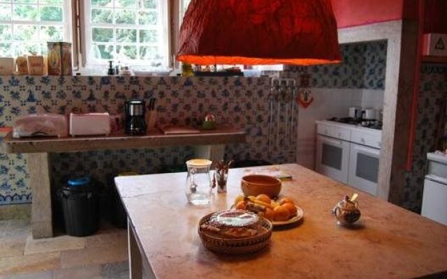 Almáa Sintra Hostel