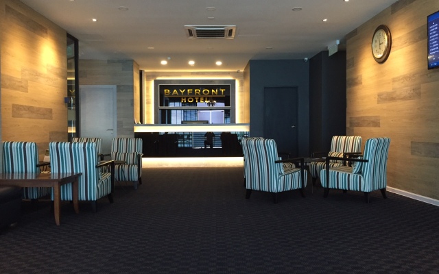 Bayfront Hotel