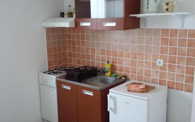 BenJak Apartments