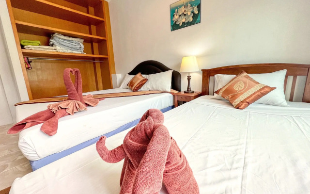 SR Sea View Apartments