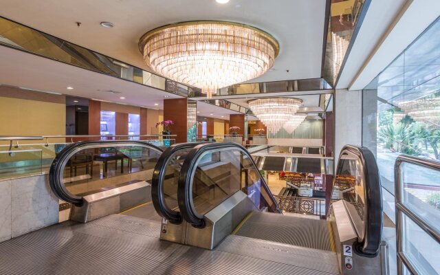 Hotel Grand Pacific