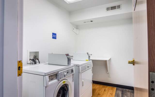 Motel 6 McAlester, OK