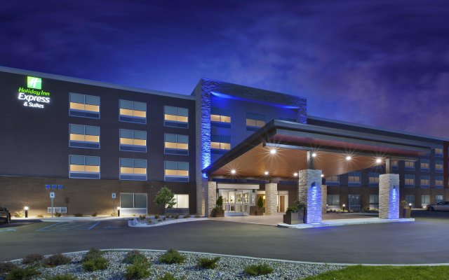 Candlewood Suites Grand Rapids Airport