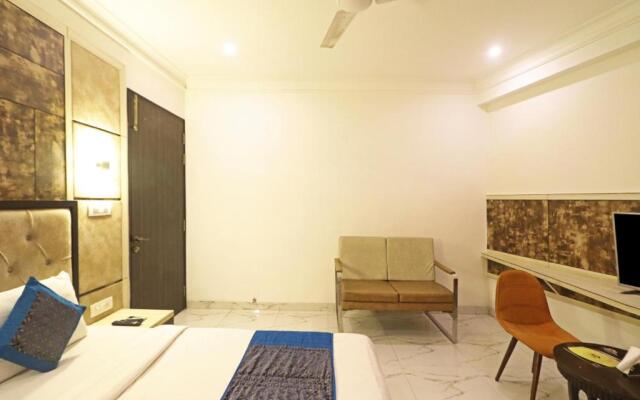 Hotel Almora Near Delhi Airport