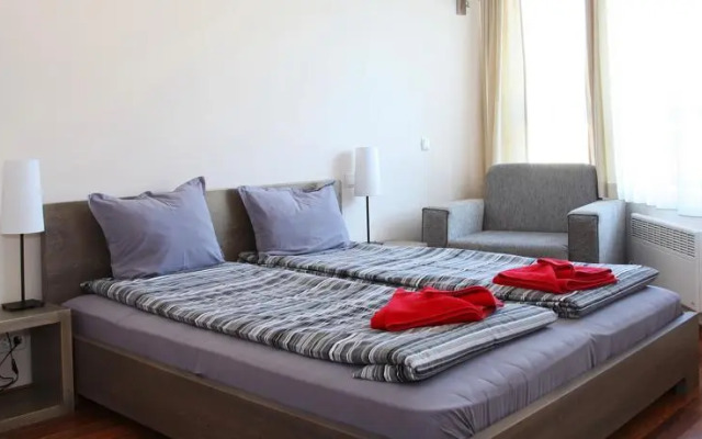 White Lavina Spa and Ski Lodge