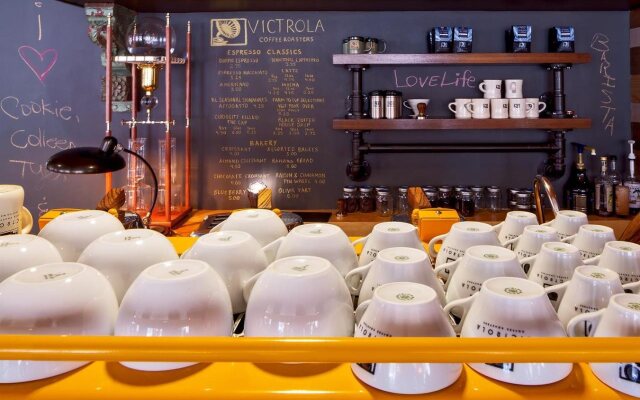 Hotel RL Baltimore Inner Harbor