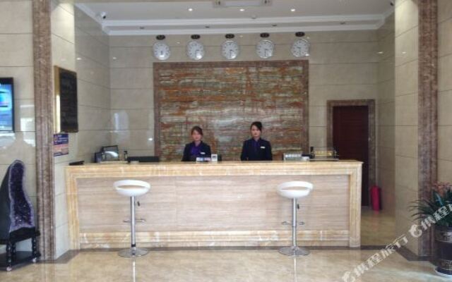 Yuntai Business Hotel