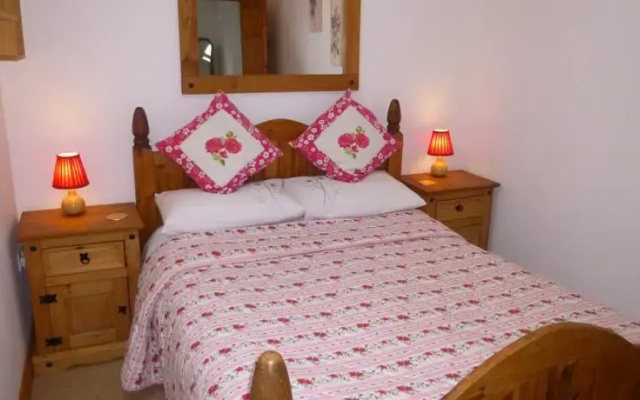 Belan Lodge - Courtyard Accommodation,"The Ebenezer"
