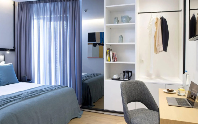 The Alex Monte Kastella