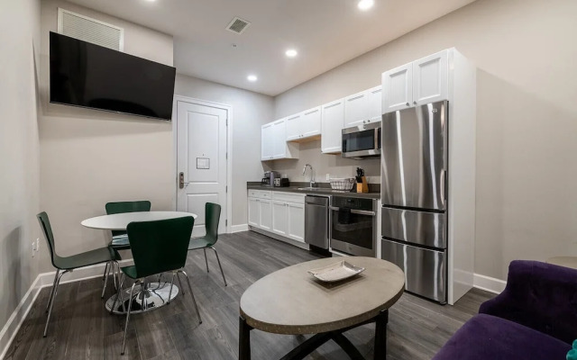 Bywater Suite Hotel