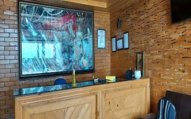 Hotel Kayanat