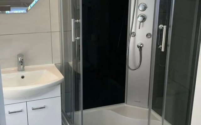 Cottage in Dziwnowek Near Baltic Sea & Lake