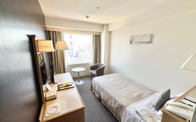 Cypress Garden Hotel – Guest Rooms – Nagoya