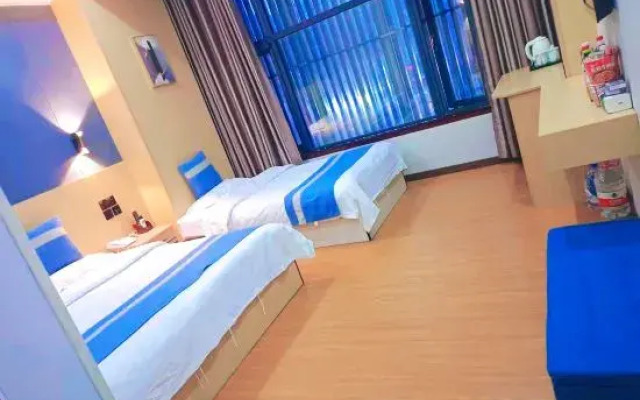 Zibai Sanya Hotel