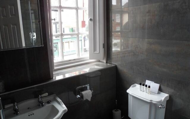 No.64 at the Joiners