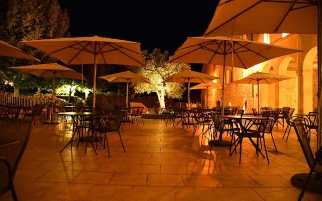 Hotellerie Notre Dame de Lumieres