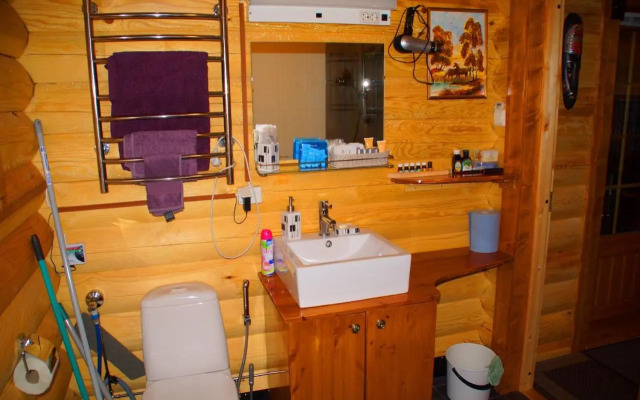 Kettu Holl Cottage