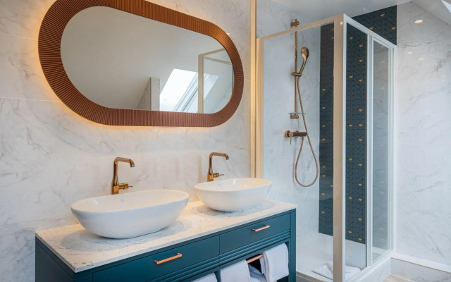 Hôtel Le Tourville by Inwood Hotels