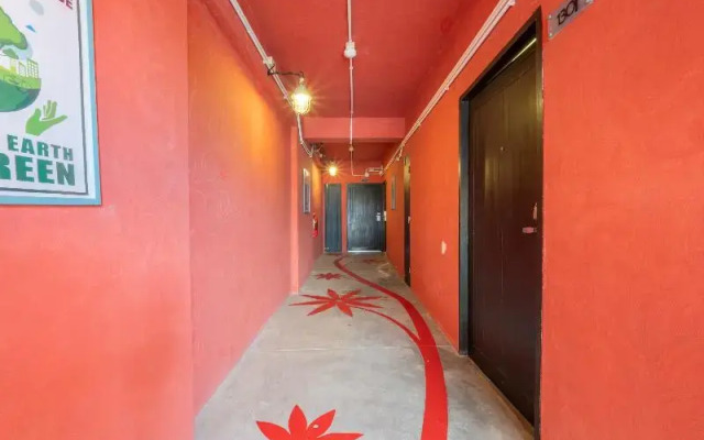 Cozy Rooms@ Pattaya Addicts by OYO Rooms