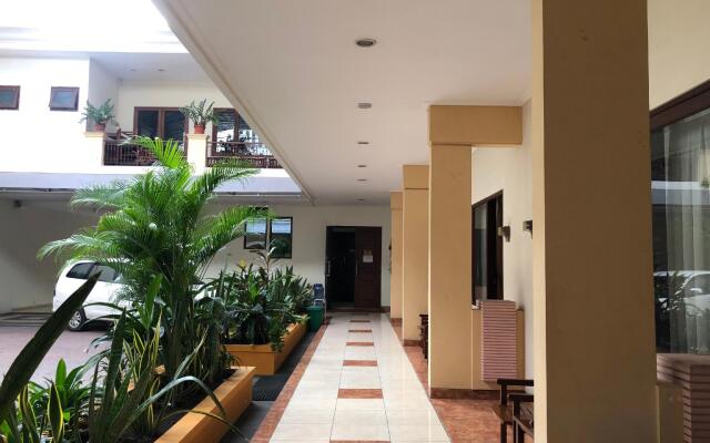 Capital O 90254 Gardena Inn