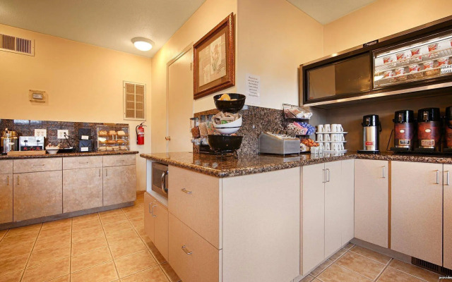 Best Western Garden Villa Inn