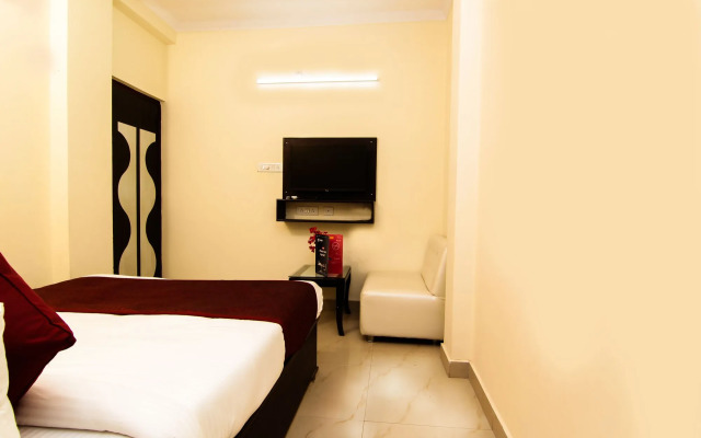 Sara Residency By OYO Rooms