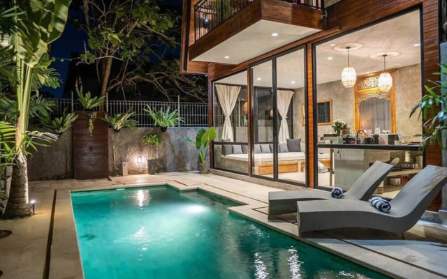Azure 2BR Modern Private Pool Villa in Pererenan
