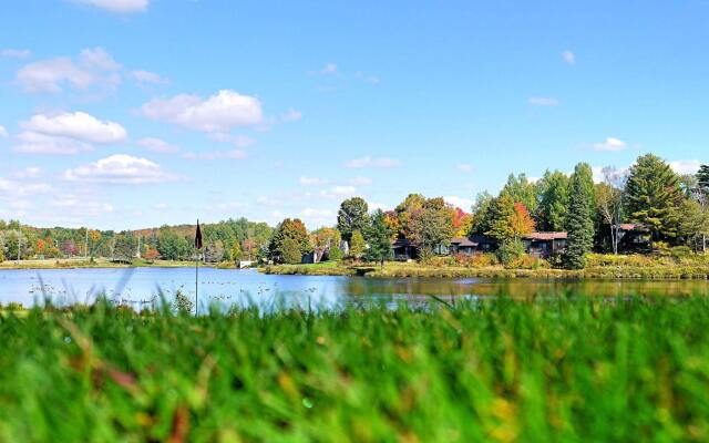 Pinestone Resort & Conference Centre