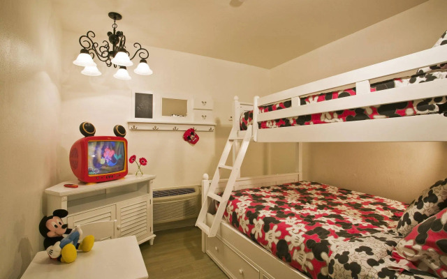 Carousel Inn & Suites