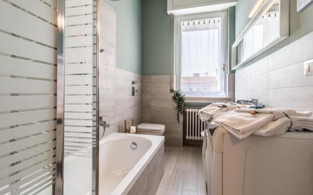 JOIVY Modern 1-Bed Flat W/Balcony