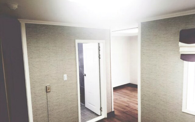 Gapyeong Wild Flower Pension