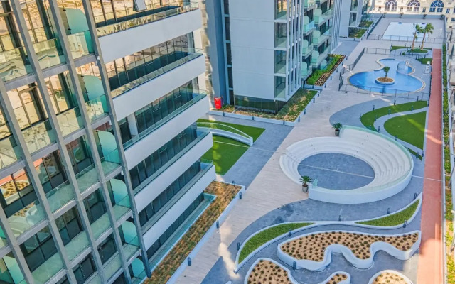 Sophisticated 1 Bedroom Apartment in Bloom Tower B