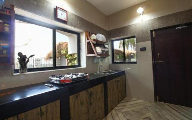 Hill Top Luxury Villa - 3 BHK || Infinity Pool