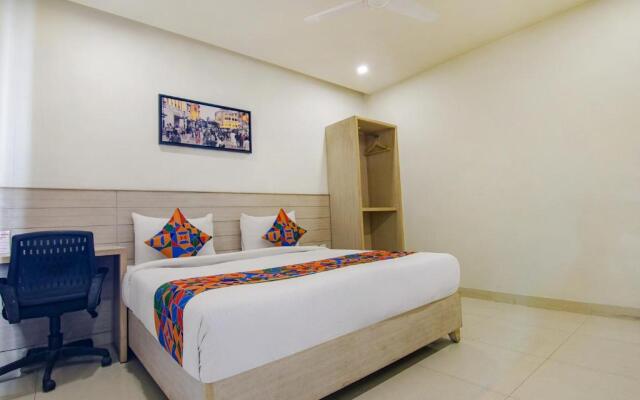 Fabhotel Occean Residency