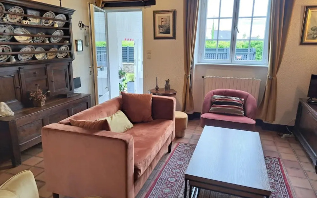 Holiday Home in Guisseny Near the Beach