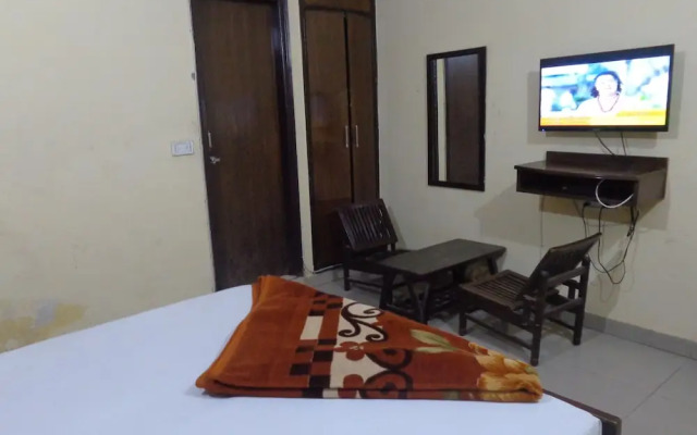Akash Guest House