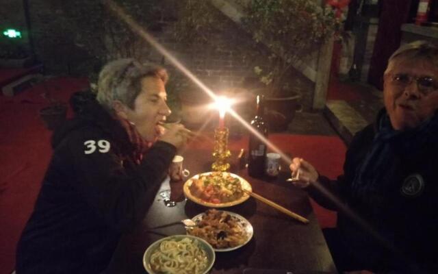 Pingyao Dechang Folks Inn