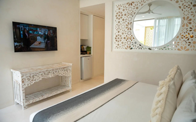 Sana Tulum Beachfront Boutique Hotel