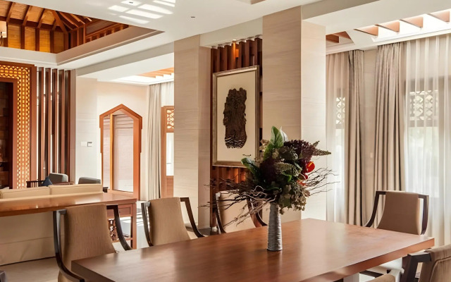 Wuzhishan Yatai Rainforest Resort