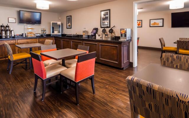 Best Western Inn & Suites