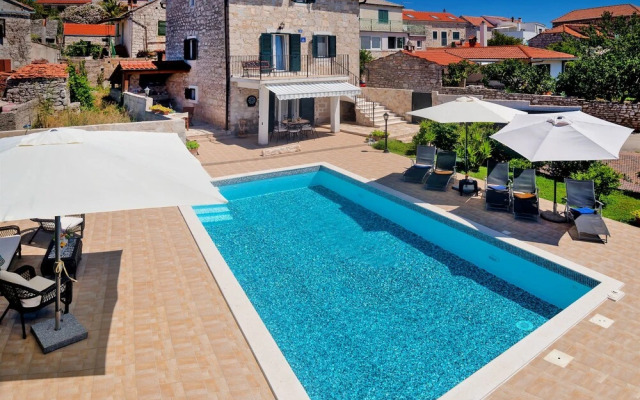Villa Romantic