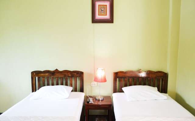 KhumJaoJomKaew Resort