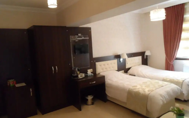 Tala Otel