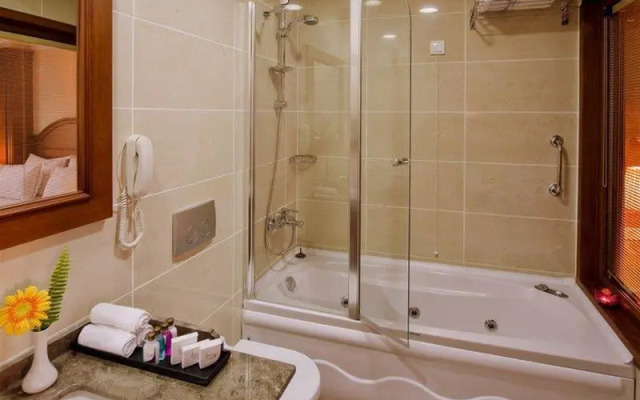 GLK Premier The Home Suites (ex Best Western)