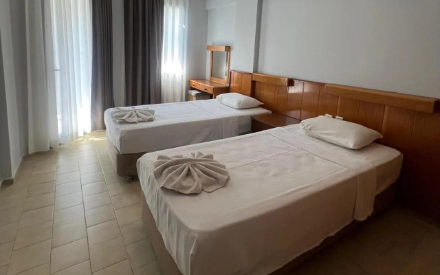 Club Palm Garden Keskin