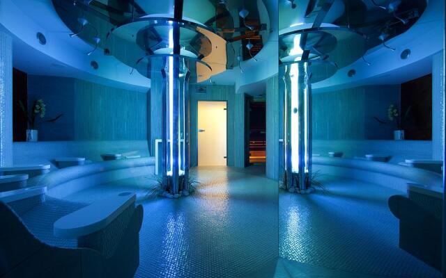 Niebieski Art Hotel & Spa